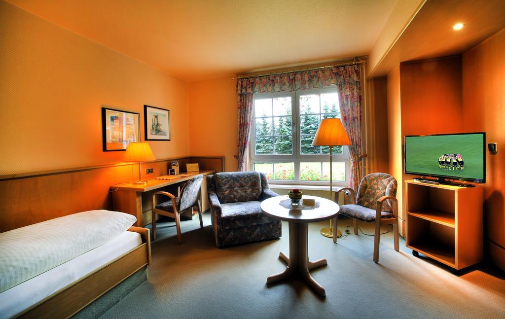 Hotel Landhaus Marsdorf Drezno Zewnętrze zdjęcie