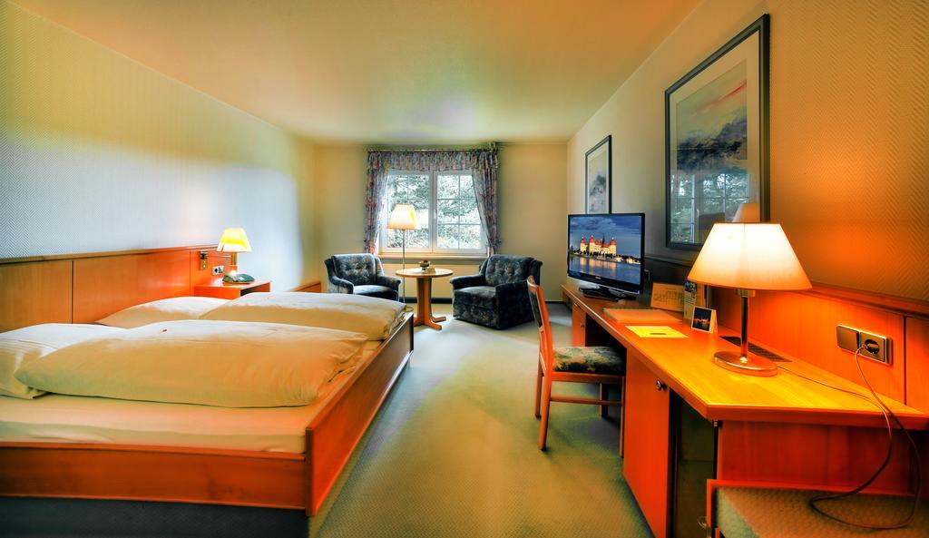 Hotel Landhaus Marsdorf Drezno Zewnętrze zdjęcie