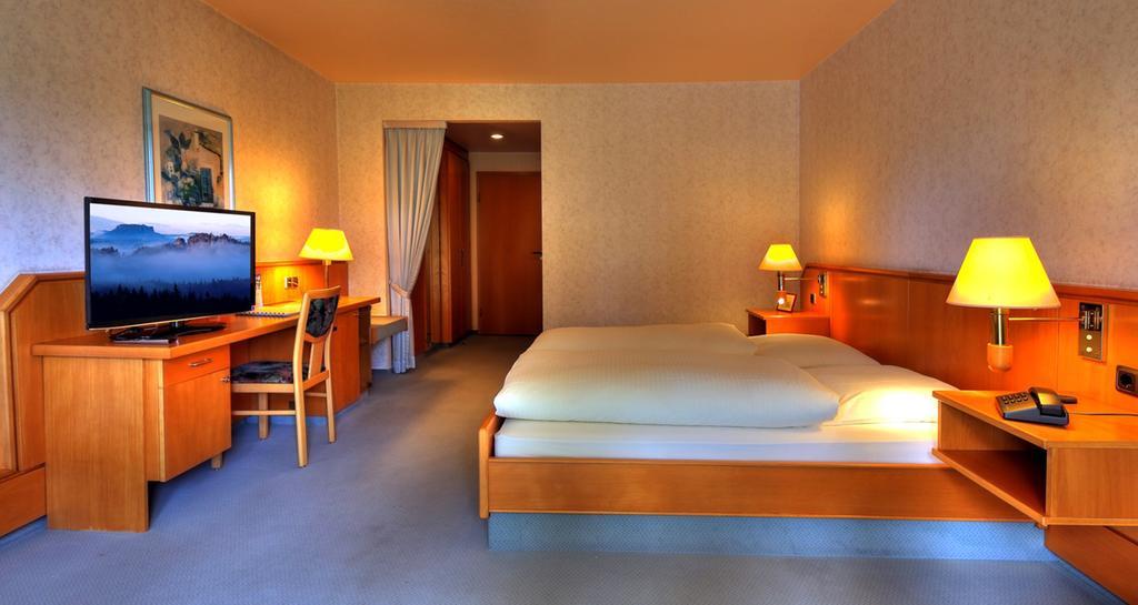 Hotel Landhaus Marsdorf Drezno Zewnętrze zdjęcie